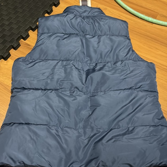 Berkley Jensen Quilted Vest size large nwt - Picture 4 of 4